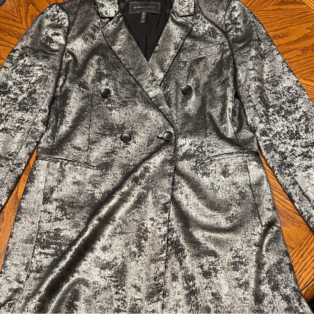 BCBGMaxAzria🩶 Metallic Gray/Black Double Breasted Long Blazer. Size XS - Picture 6 of 10